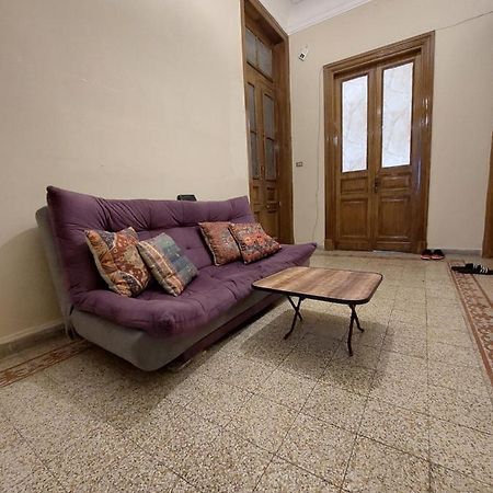 Room No5 A Private Room With Balcony For Men Only And No Ladies Allowed غرفة خاصة للرجال فقط ممنوع السيدات Александрия Екстериор снимка